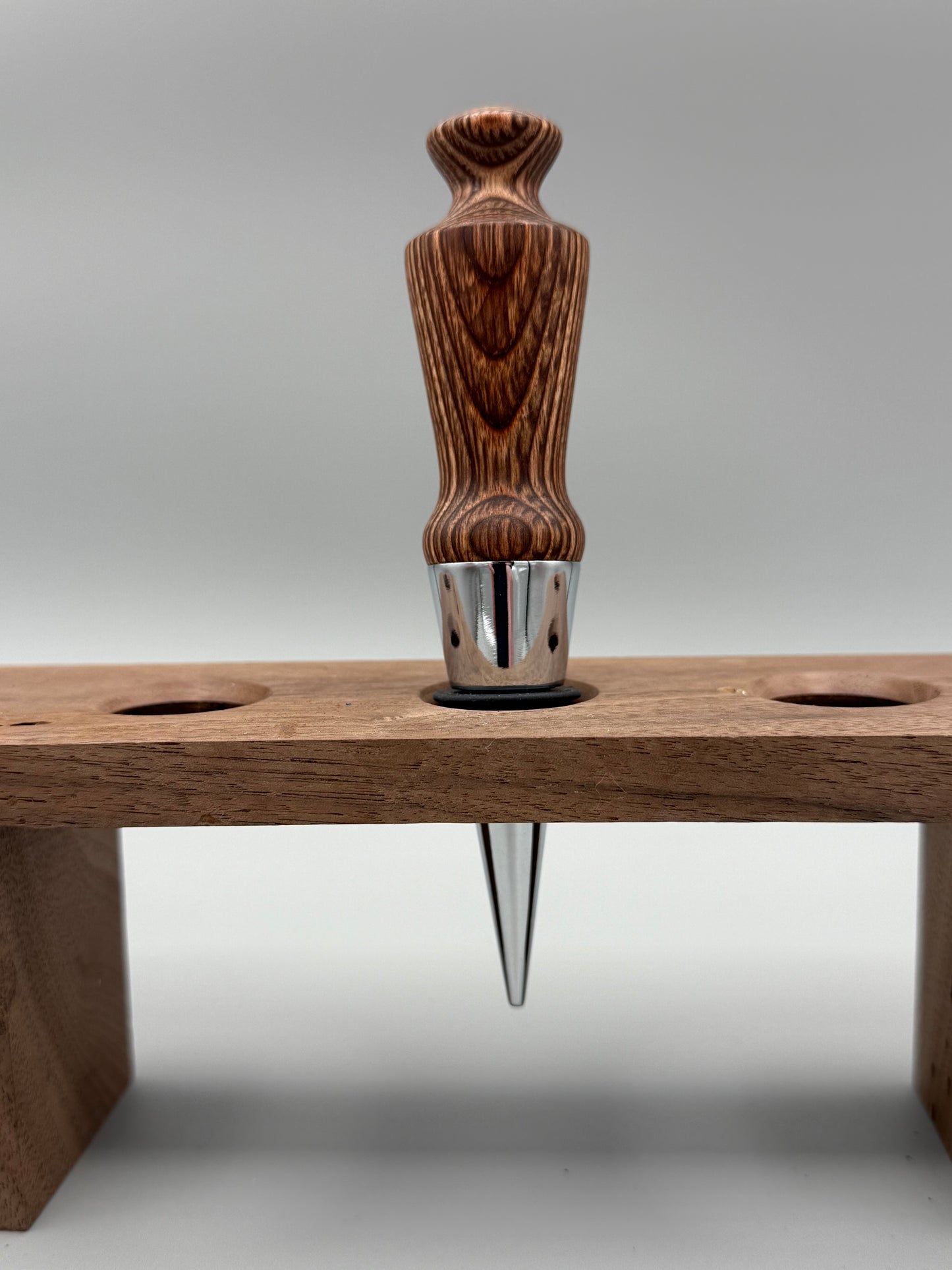 Wood Tone Wine Stopper